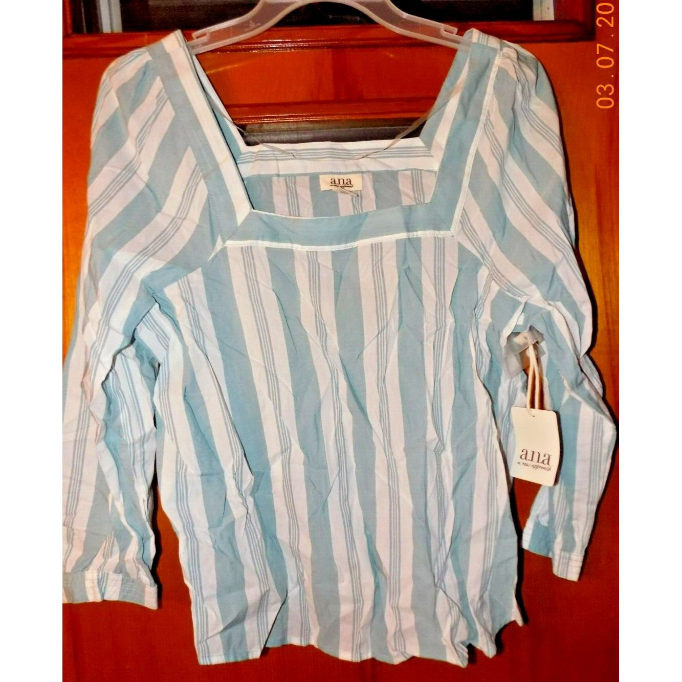 New A.N.A Size Small Women's Shirt